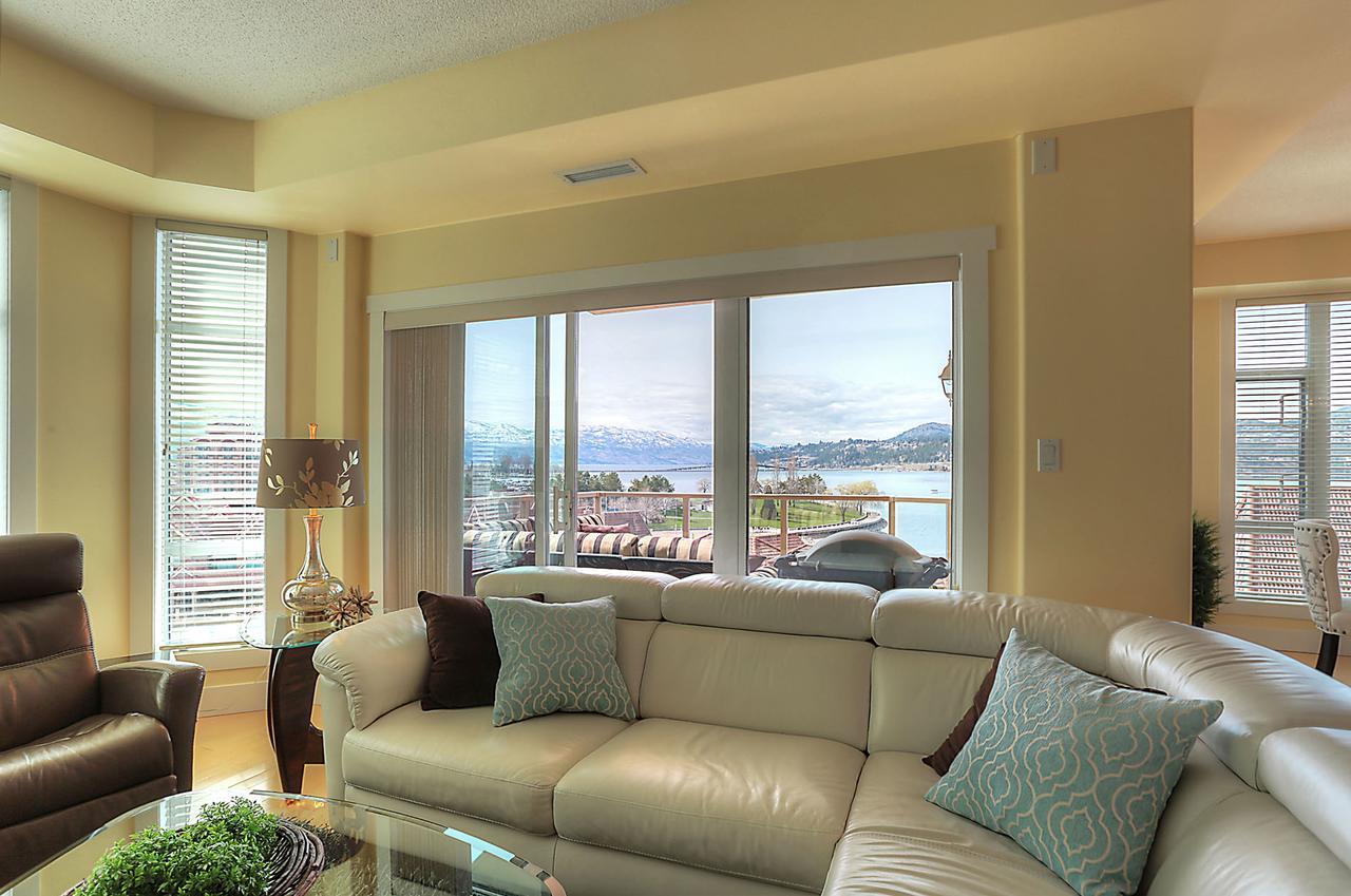 Sunset Waterfront Resort By Kelownacondorentals Εξωτερικό φωτογραφία