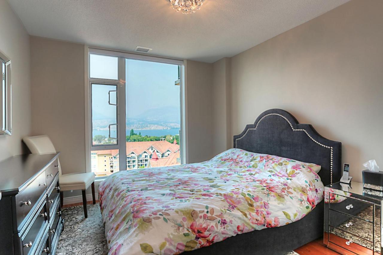 Sunset Waterfront Resort By Kelownacondorentals Εξωτερικό φωτογραφία