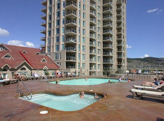 Sunset Waterfront Resort By Kelownacondorentals Εξωτερικό φωτογραφία